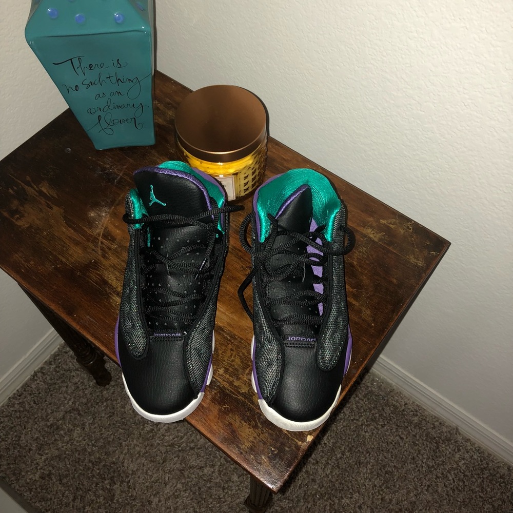 Girl Jordan’s 13 Retro Black/Teal/White/Purple